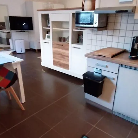 Апартаменты Bodensee Neuhaldenstrasse Меккенбойрен